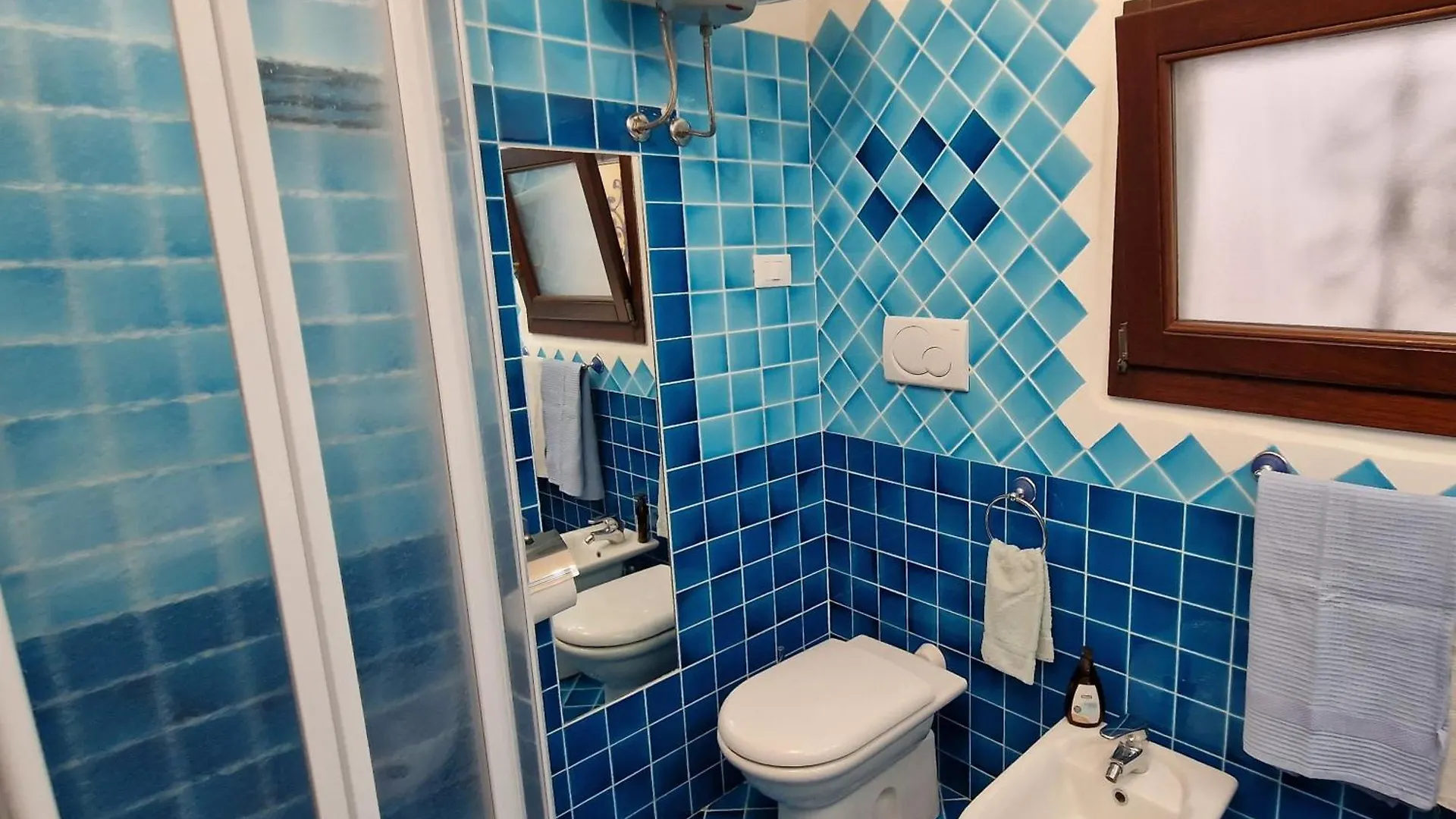 Apartment Helen'S House By Holiday World San Pasquale Italy